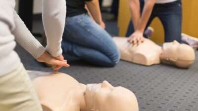 What do you learn in CPR classes?